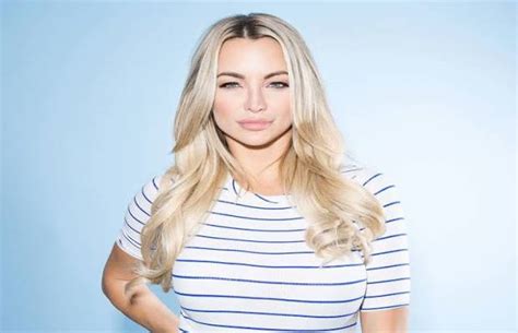 Lindsey Pelas Age, Net Worth, Relationship, Ethnicity, Height